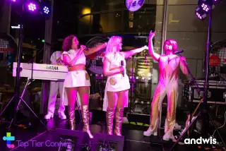 The band playing to the dancefloor